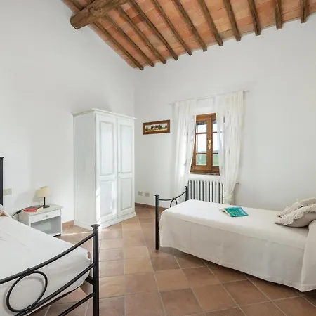 Casale Il Moro By Vacavilla Villa