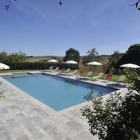 Casale Il Moro By Vacavilla Villa